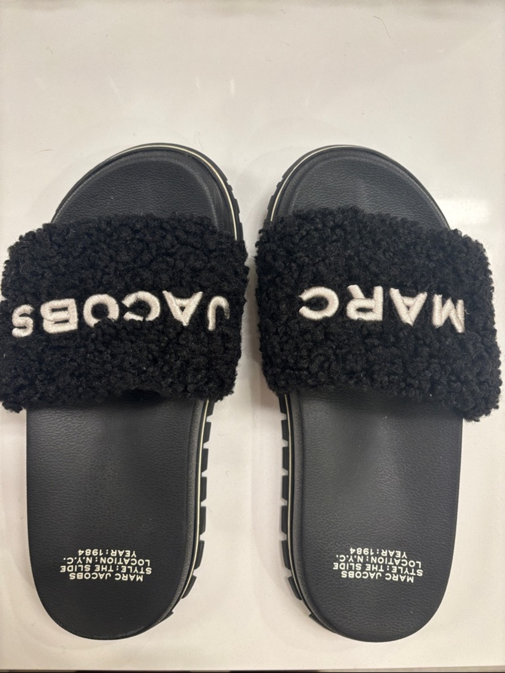 Marc Jacobs Black Shearling Logo Slide Sandals with White Embroidery - Picture 3 of 3